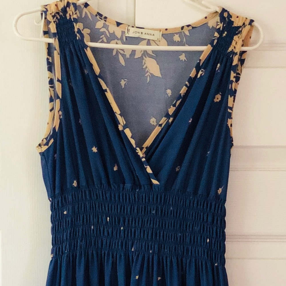 long v neck dress